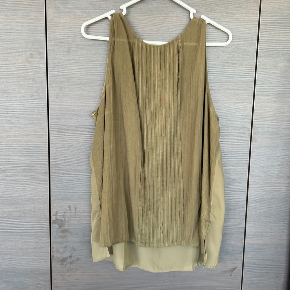 Gap olive green tank